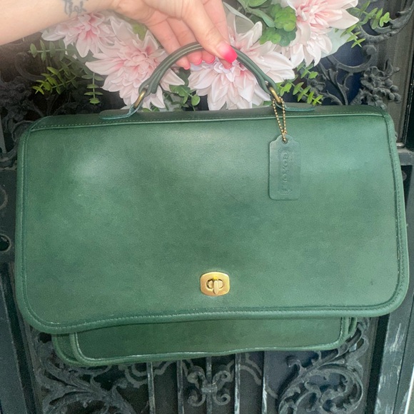 Vintage Coach Colebrooke Business Bag in Bottle Green! - Picture 2 of 10